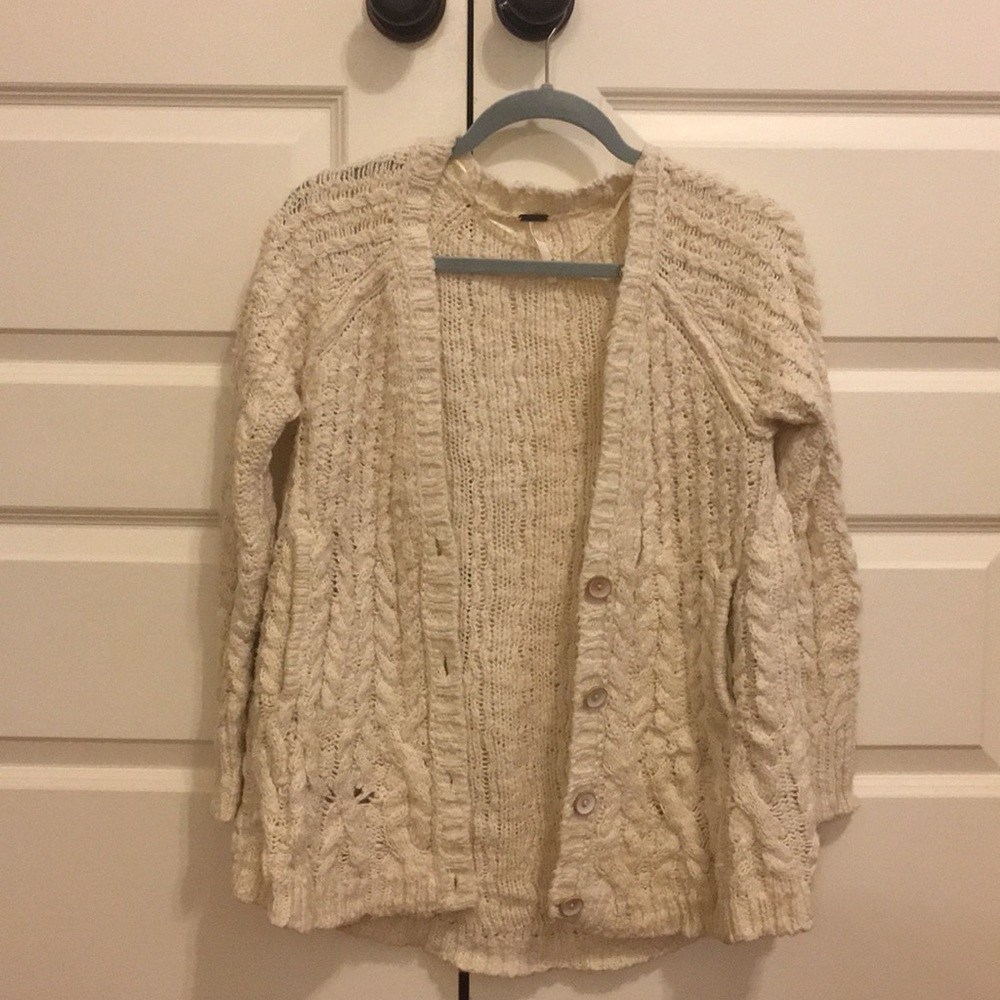 Free People cream sweater/cardigan - size xs